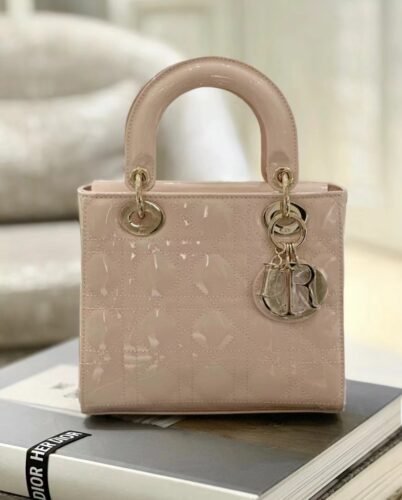 Mini Lady Dior Bag  -Powder Pink Patent Cannage Calfskin photo review