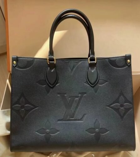 Louis Vuitton / LV Onthego M45653 size:25*19*11.5cm photo review