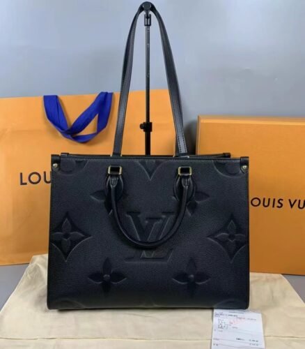 Louis Vuitton / LV Onthego M45653 size:25*19*11.5cm photo review